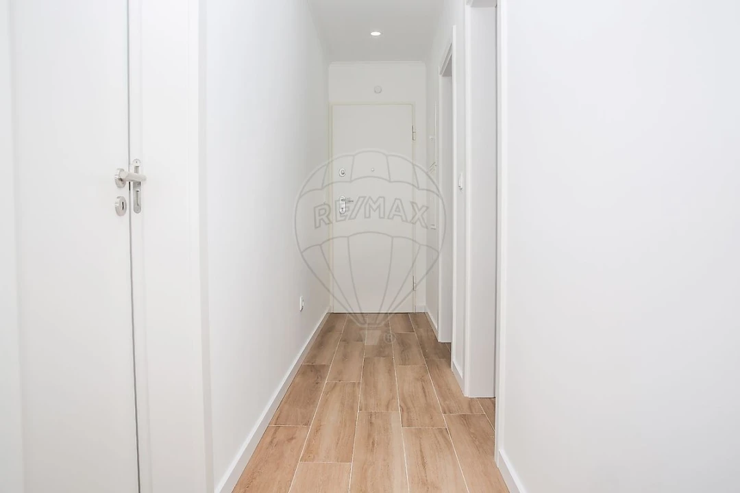 Apartamento T3 para Arrendamento em Alverca do Ribatejo e Sobralinho Foto 16