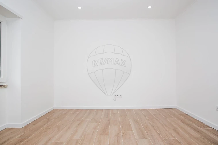 Apartamento T3 para Arrendamento em Alverca do Ribatejo e Sobralinho Foto 6