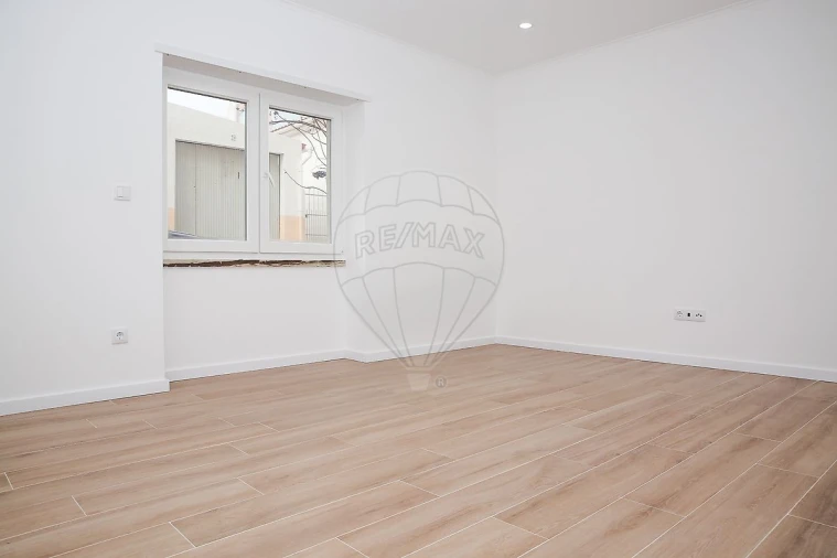 Apartamento T3 para Arrendamento em Alverca do Ribatejo e Sobralinho Foto 7