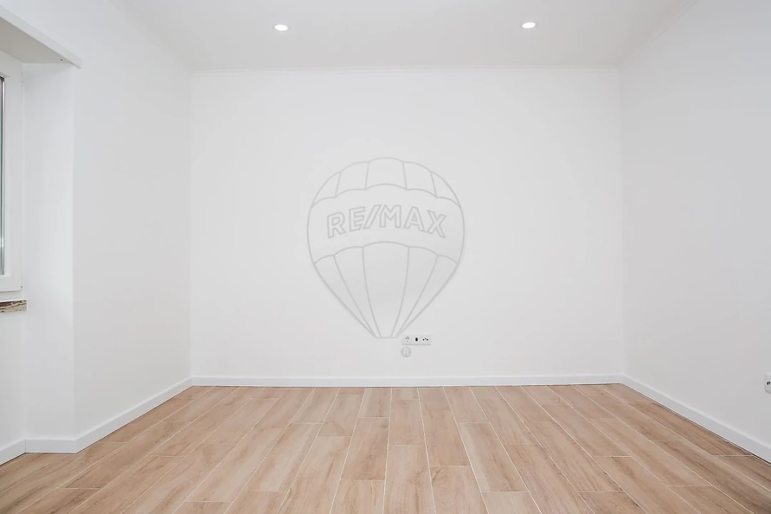 Apartamento T3 para Arrendamento em Alverca do Ribatejo e Sobralinho Foto 6