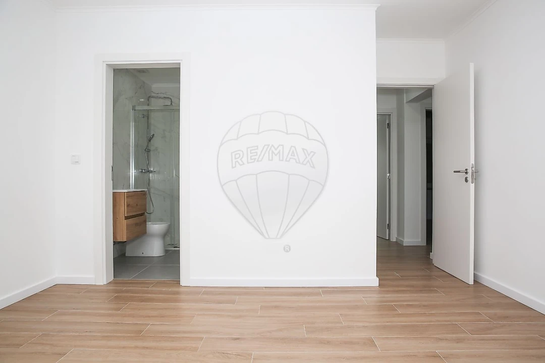 Apartamento T3 para Arrendamento em Alverca do Ribatejo e Sobralinho Foto 12