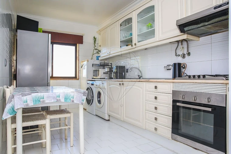 Apartamento T2 para Venda em Vila Franca de Xira Foto 1