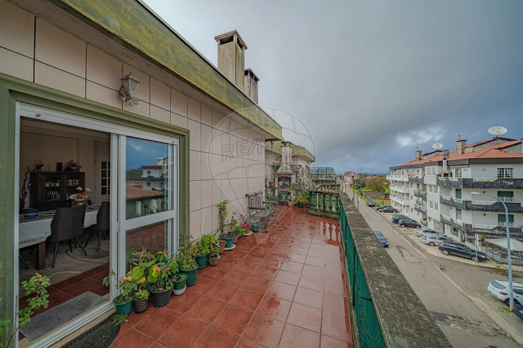 Apartamento T2 para Venda em Oiã Foto 15