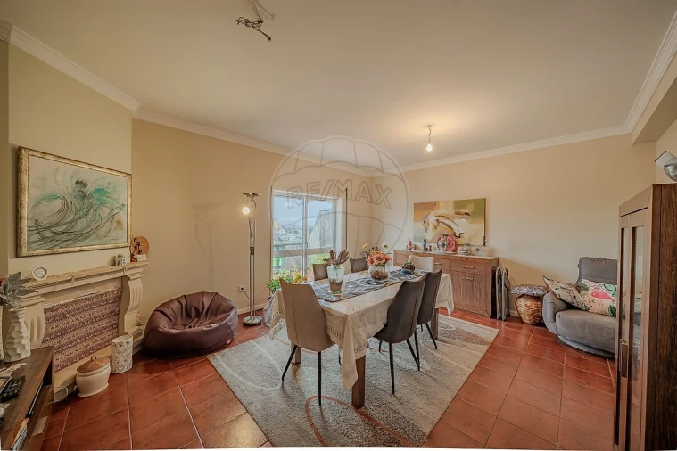 Apartamento T2 para Venda em Oiã Foto 3