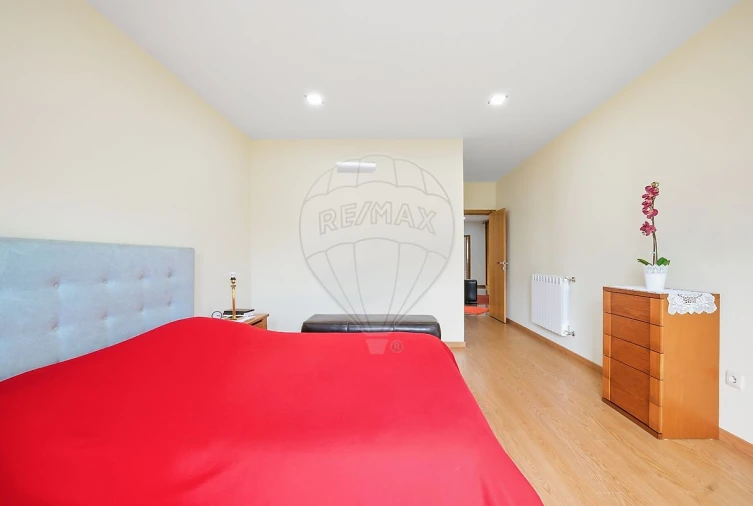 Moradia T4 para Venda em Santa Joana Foto 26