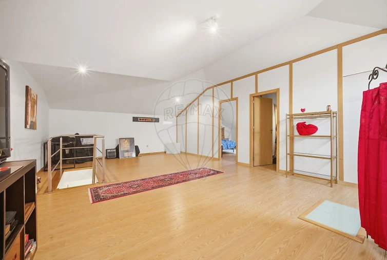 Moradia T4 para Venda em Santa Joana Foto 45