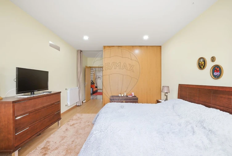 Moradia T4 para Venda em Santa Joana Foto 32