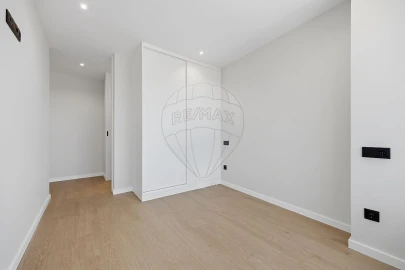 Apartamento T2 para Venda em Paranhos