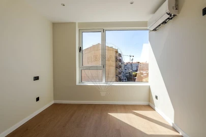 Apartamento T2 para Venda em Paranhos