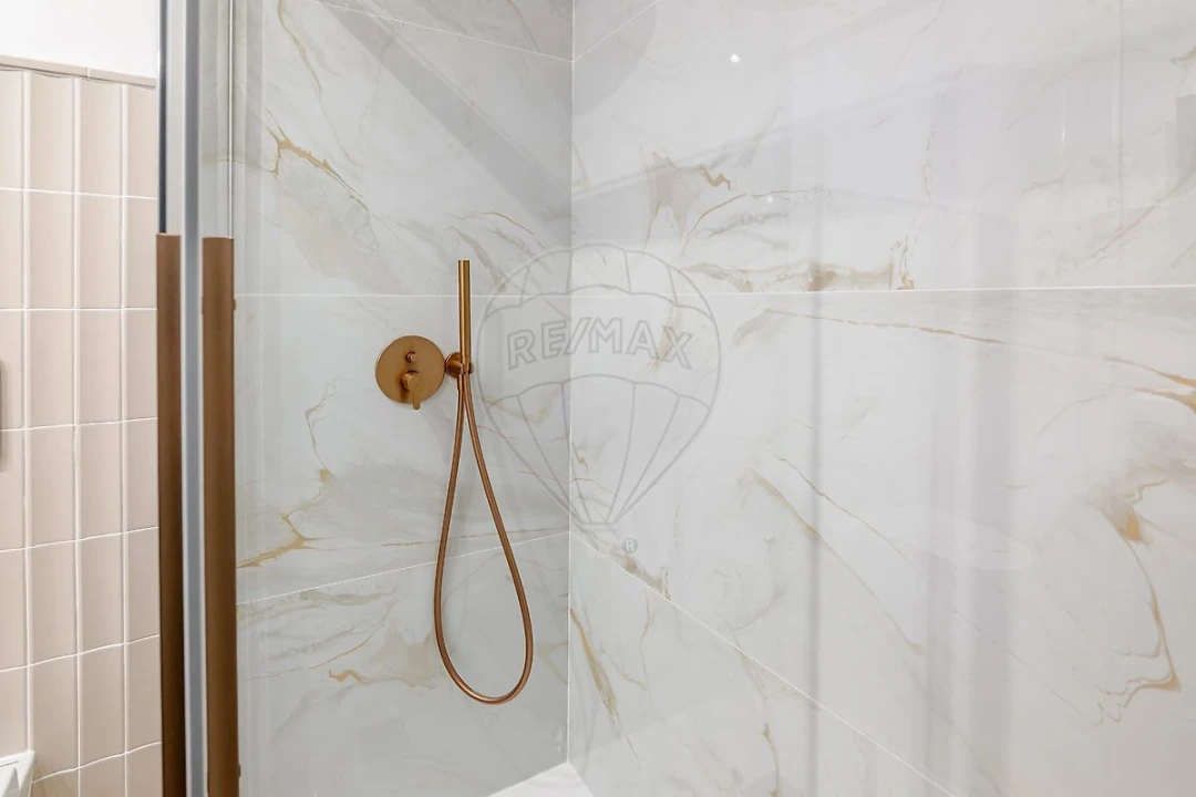 Apartamento T2 para Venda em Paranhos Foto 23