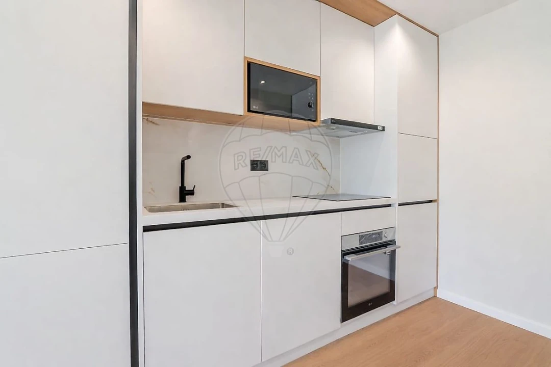 Apartamento T2 para Venda em Paranhos Foto 3