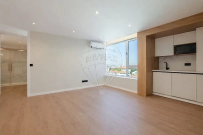 Apartamento T1 para Venda em Paranhos