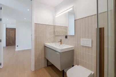Apartamento T1 para Venda em Paranhos