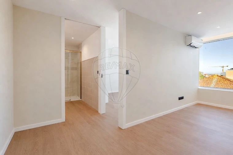 Apartamento T1 para Venda em Paranhos Foto 12