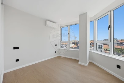 Apartamento T2 para Venda em Paranhos