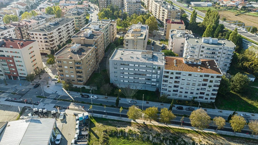 Apartamento T2 para Arrendamento em Cidade da Maia Foto 25