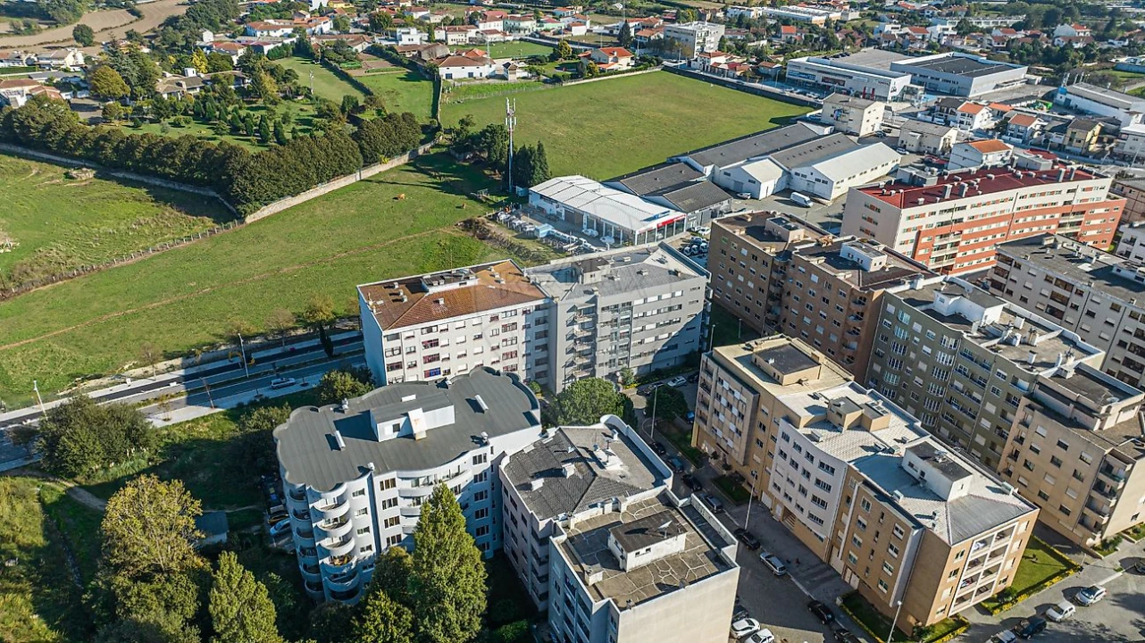 Apartamento T2 para Arrendamento em Cidade da Maia Foto 24