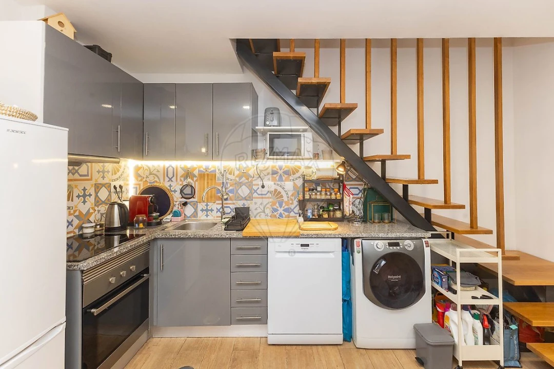 Moradia T1 para Arrendamento em Paranhos Foto 9