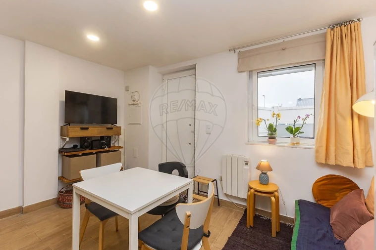 Moradia T1 para Arrendamento em Paranhos Foto 10