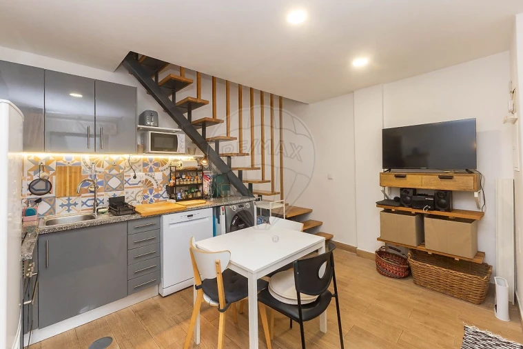 Moradia T1 para Arrendamento em Paranhos Foto 8