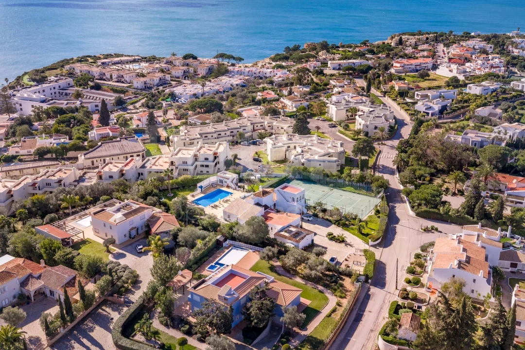 Moradia T6 para Venda em Ferragudo Foto 70