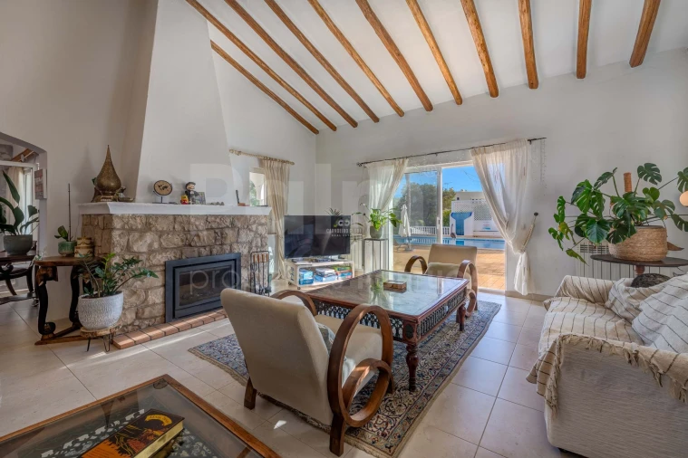 Moradia T6 para Venda em Ferragudo Foto 7