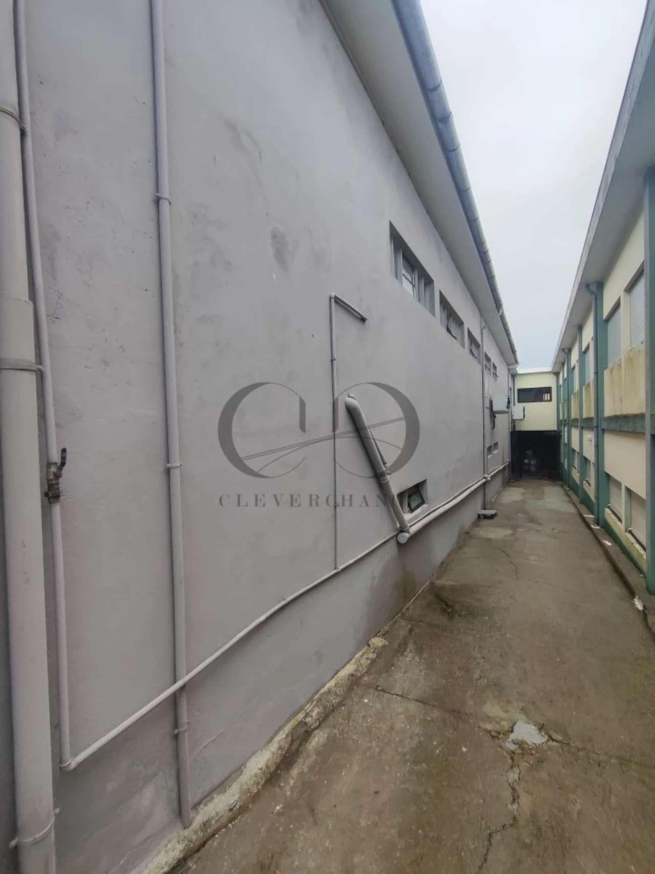 Armazém para Venda em Santa Marinha e São Pedro da Afurada Foto 7