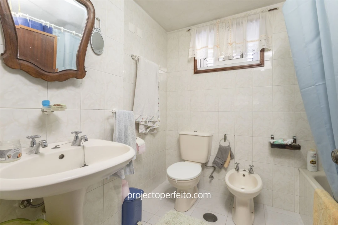 Moradia T4 para Venda em Anta e Guetim Foto 14