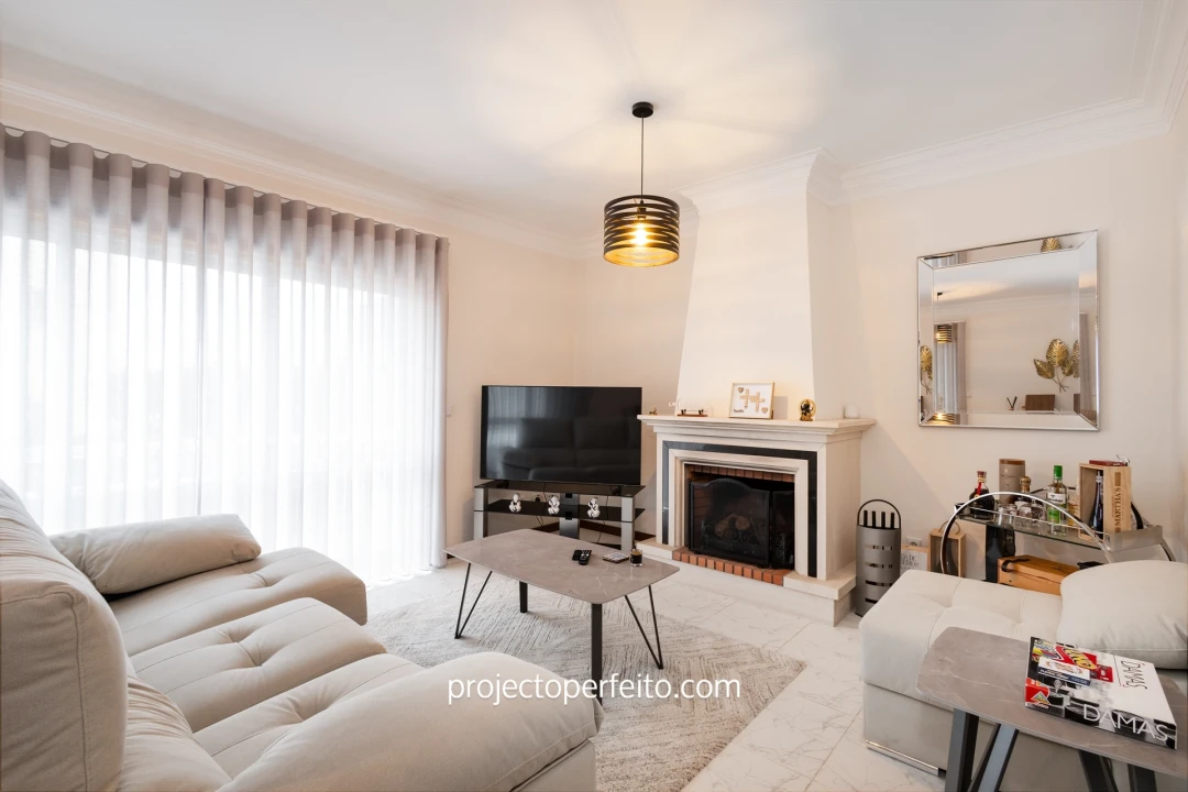 Moradia T3 para Venda em Serzedo e Perosinho Foto 5