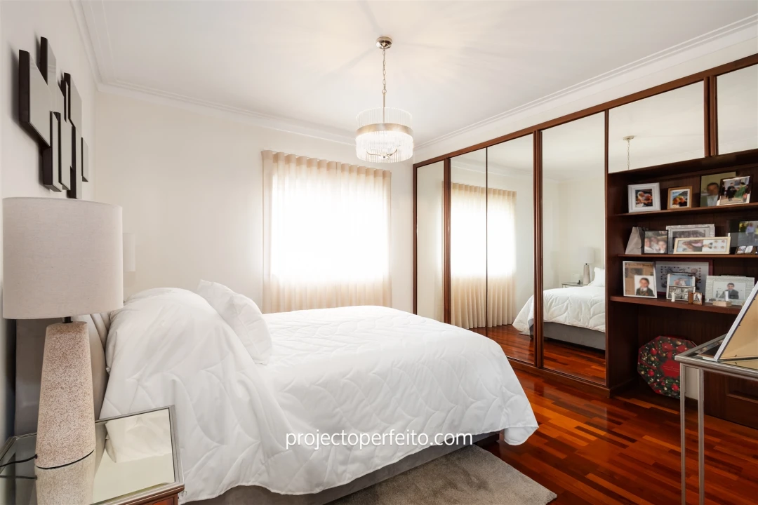 Moradia T3 para Venda em Serzedo e Perosinho Foto 14