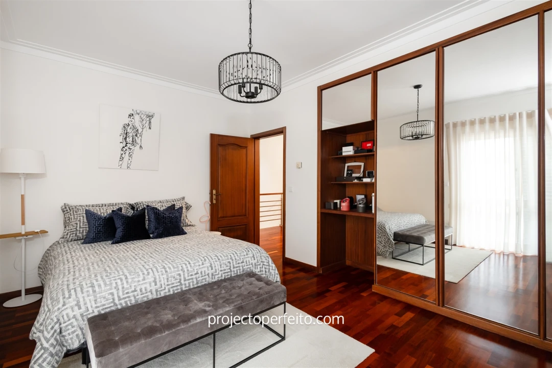 Moradia T3 para Venda em Serzedo e Perosinho Foto 16