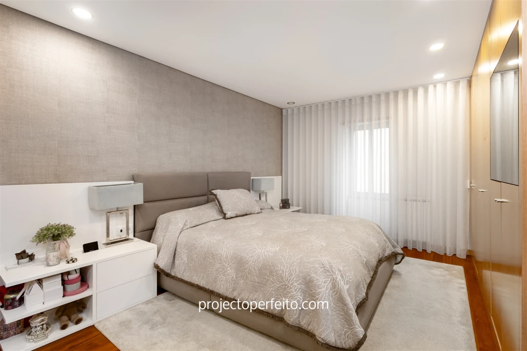 Moradia T3 para Venda em Espinho Foto 16