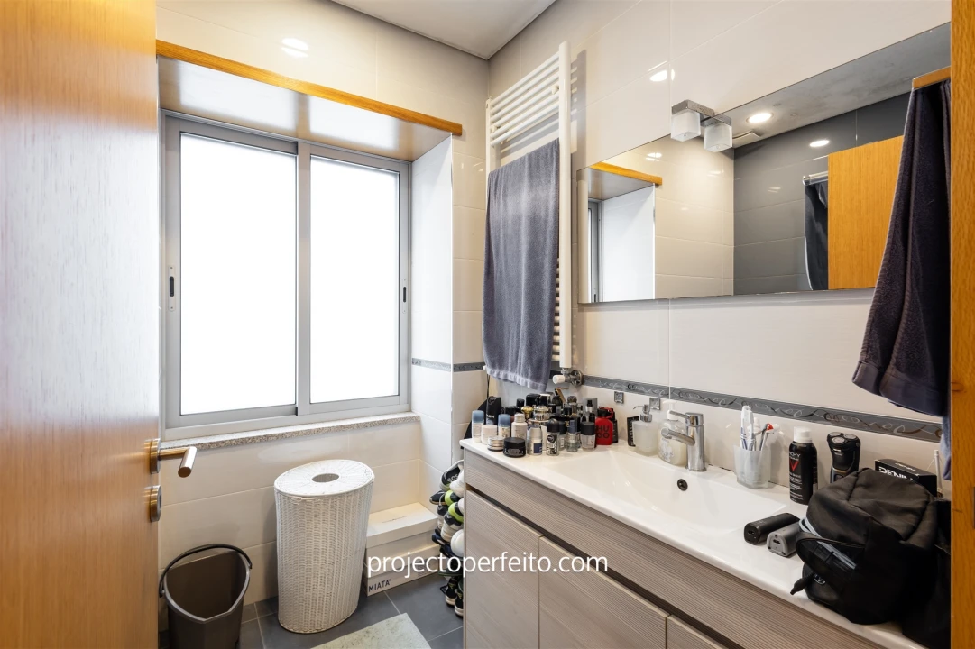 Moradia T3 para Venda em Espinho Foto 24