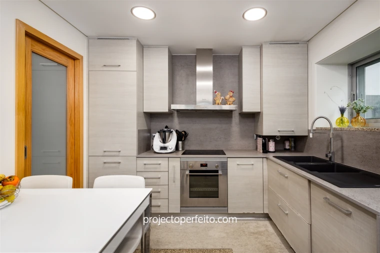 Moradia T3 para Venda em Espinho Foto 9