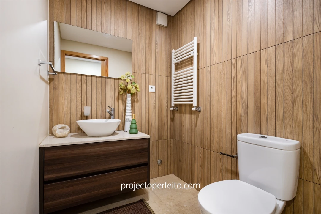 Moradia T3 para Venda em Espinho Foto 15