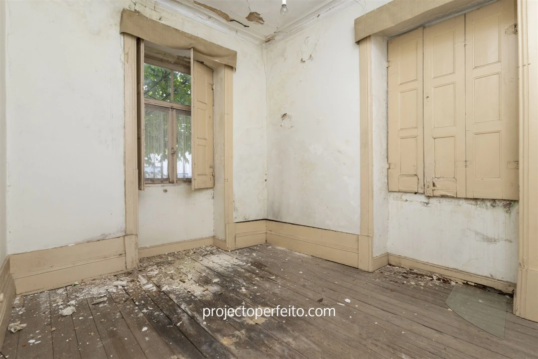 Moradia T4 para Venda em Espinho Foto 20