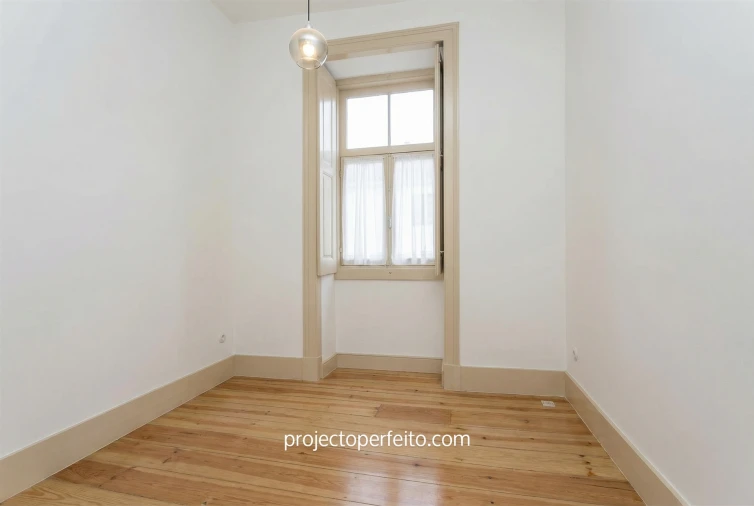 Moradia T4 para Venda em Espinho Foto 27