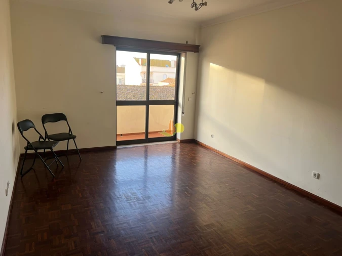 Apartamento T2 para Arrendamento em Buarcos Foto 2