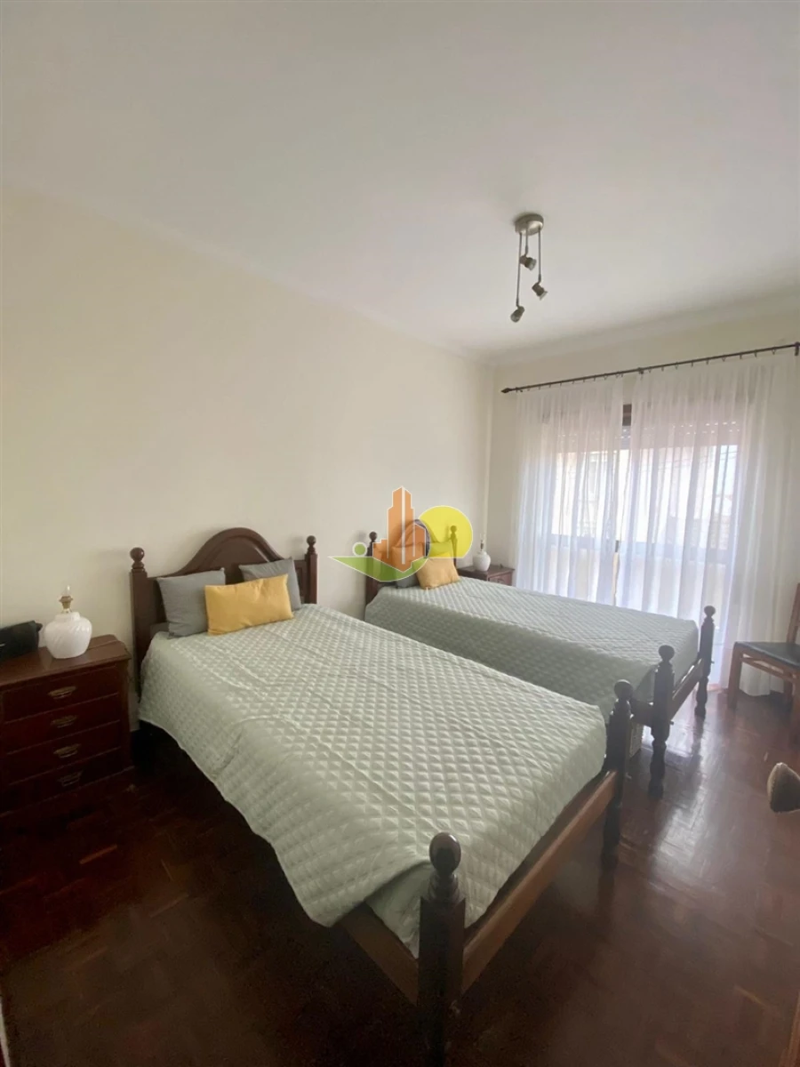 Apartamento T2 para Arrendamento em Buarcos Foto 18