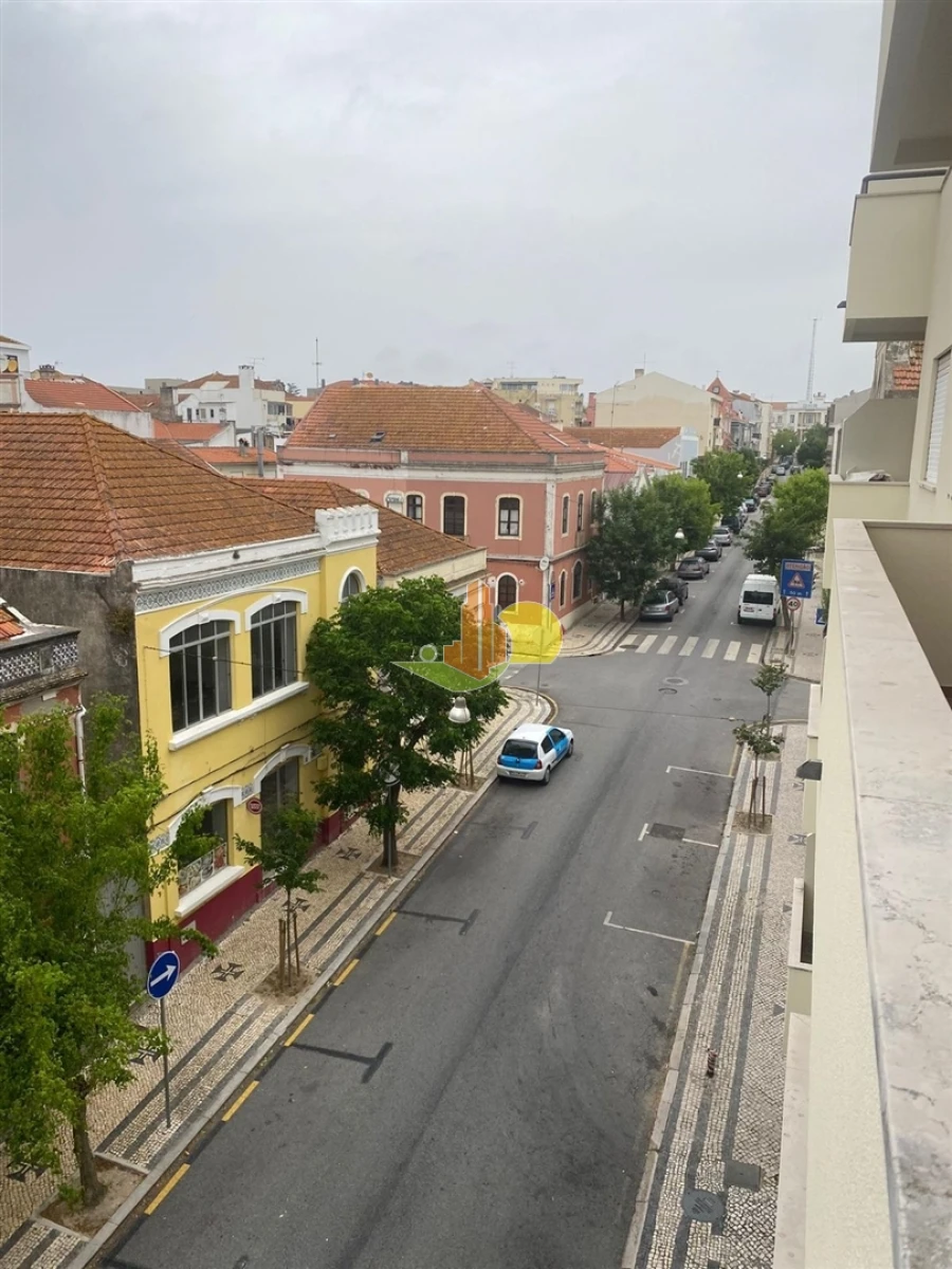 Apartamento T2 para Arrendamento em Buarcos Foto 8