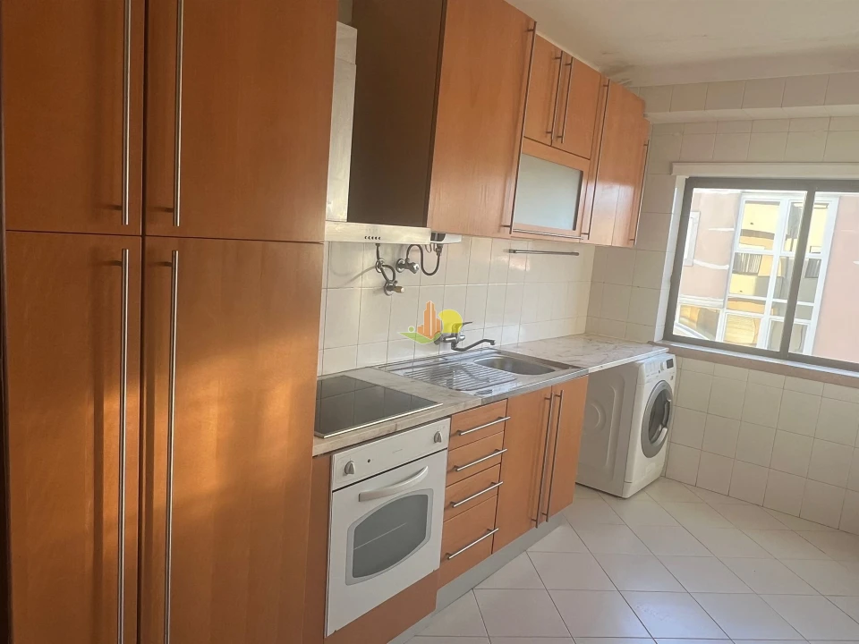 Apartamento T2 para Arrendamento em Buarcos Foto 12