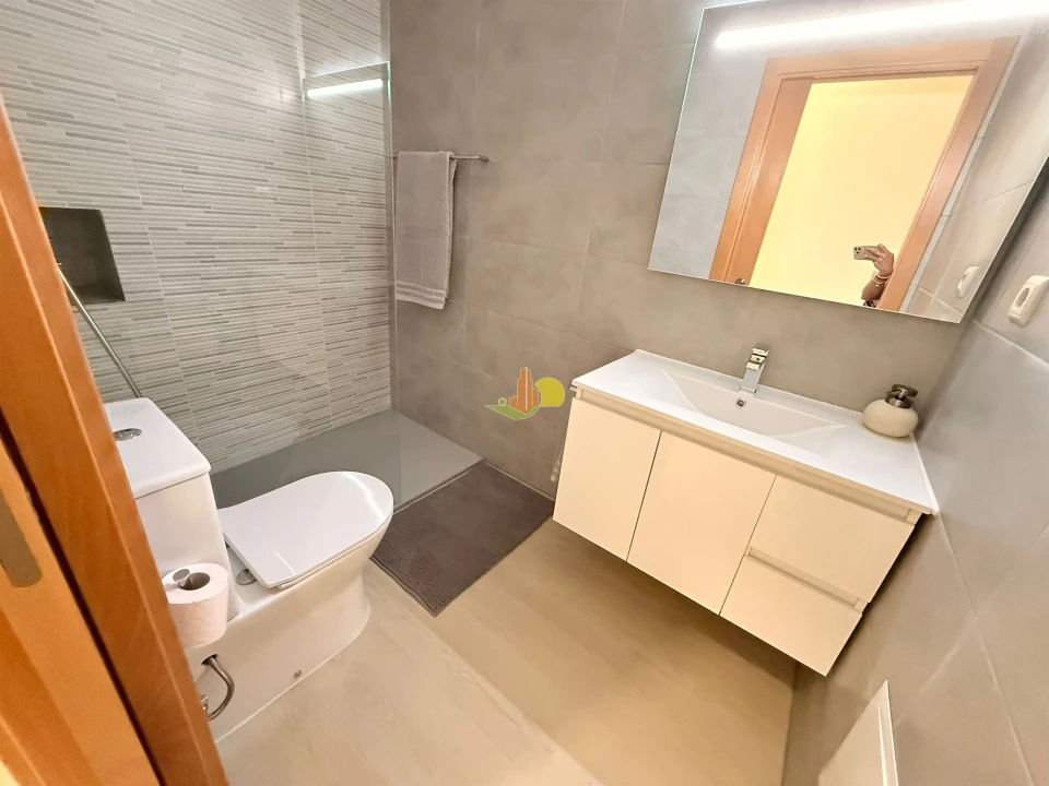 Apartamento T2 para Arrendamento em Buarcos Foto 14