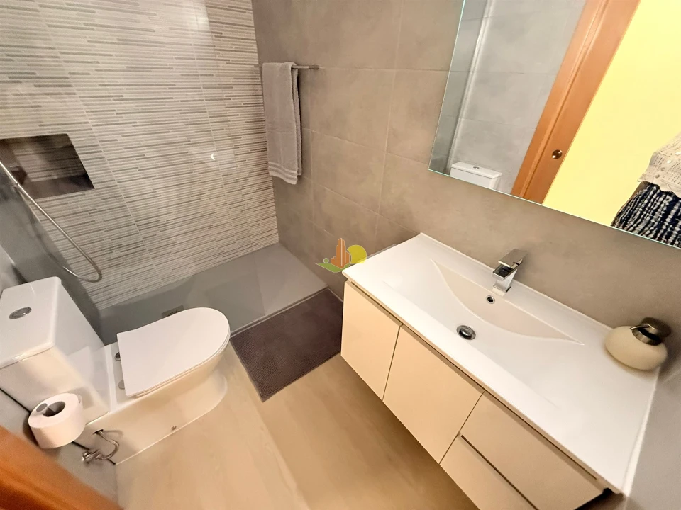 Apartamento T2 para Arrendamento em Buarcos Foto 13