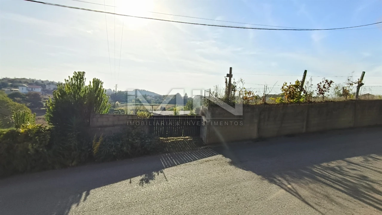 Terreno para Venda em Foz do Sousa e Covelo Foto 17