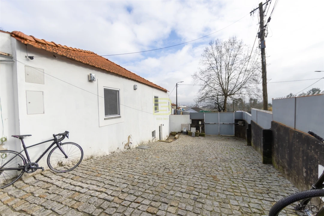 Moradia T2 para Venda em Rio Tinto Foto 2