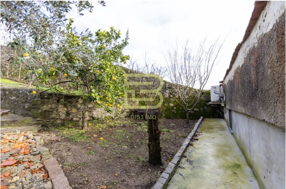 Moradia T2 para Venda em Rio Tinto Foto 40