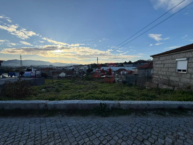 Terreno para Venda em Moreira de Conegos Foto 27