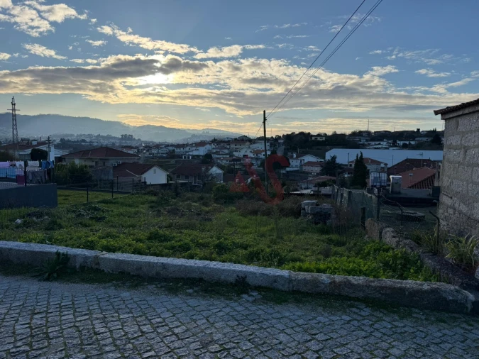 Terreno para Venda em Moreira de Conegos Foto 28