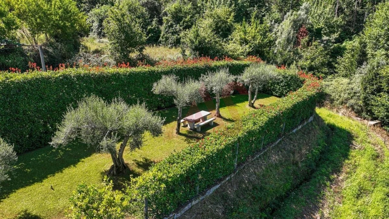 Moradia T4 para Venda em Fornelos e Queijada Foto 40