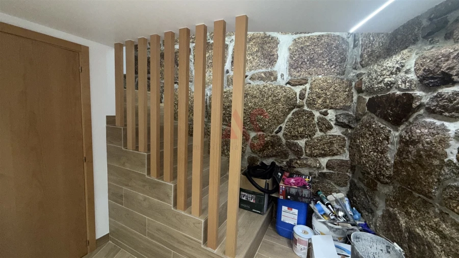 Moradia T2 para Venda em Quinchães Foto 15